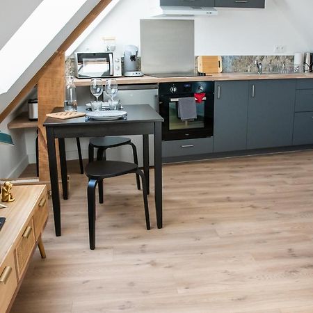 Confortable T1Bis Renove, Au Coeur D'Un Bourg Calme La Chapelle-Neuve  Екстериор снимка