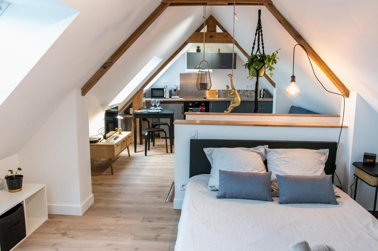 Confortable T1Bis Renove, Au Coeur D'Un Bourg Calme La Chapelle-Neuve  Екстериор снимка